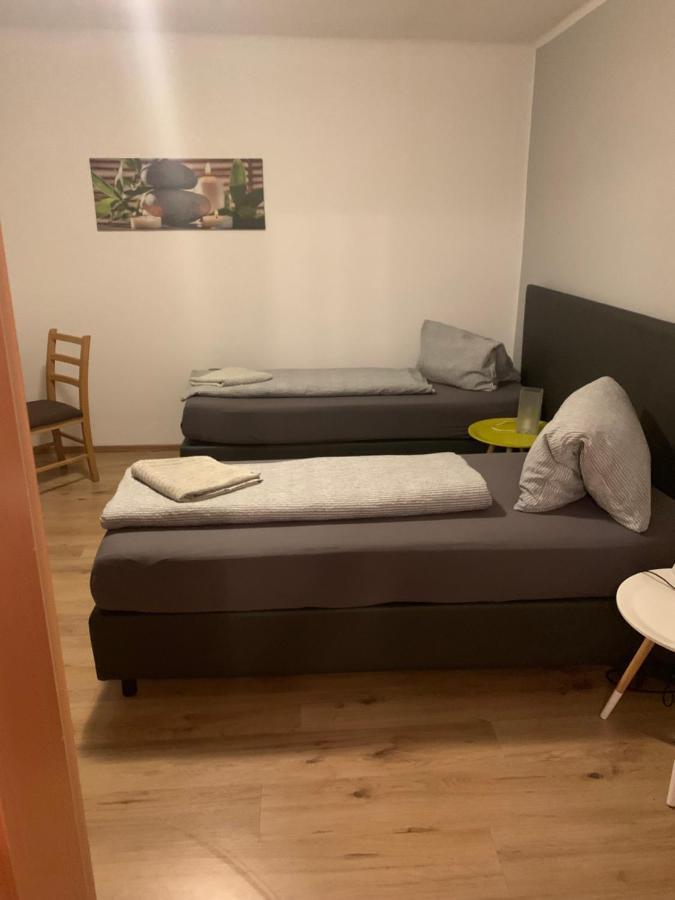 Roccos Raum Hotell Kapfenberg Exteriör bild