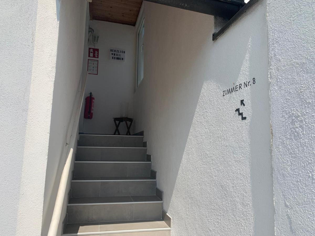 Roccos Raum Hotell Kapfenberg Exteriör bild