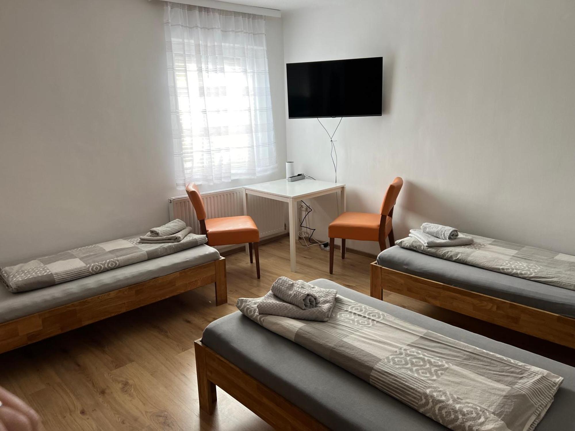 Roccos Raum Hotell Kapfenberg Exteriör bild