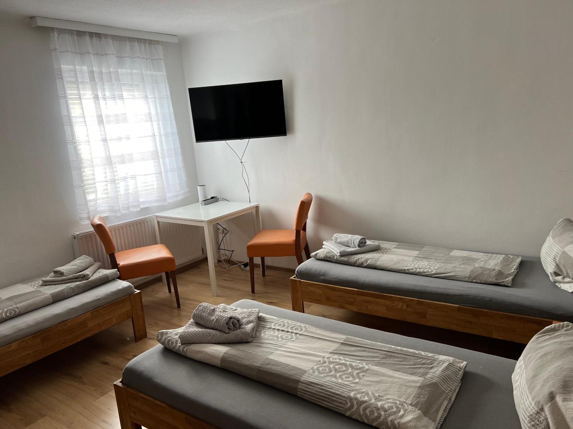 Roccos Raum Hotell Kapfenberg Exteriör bild