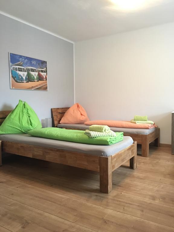 Roccos Raum Hotell Kapfenberg Exteriör bild